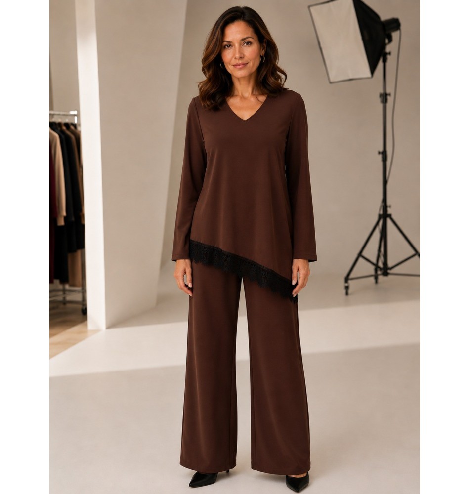 Conjunto liso túnica asimétrica y pantalón recto