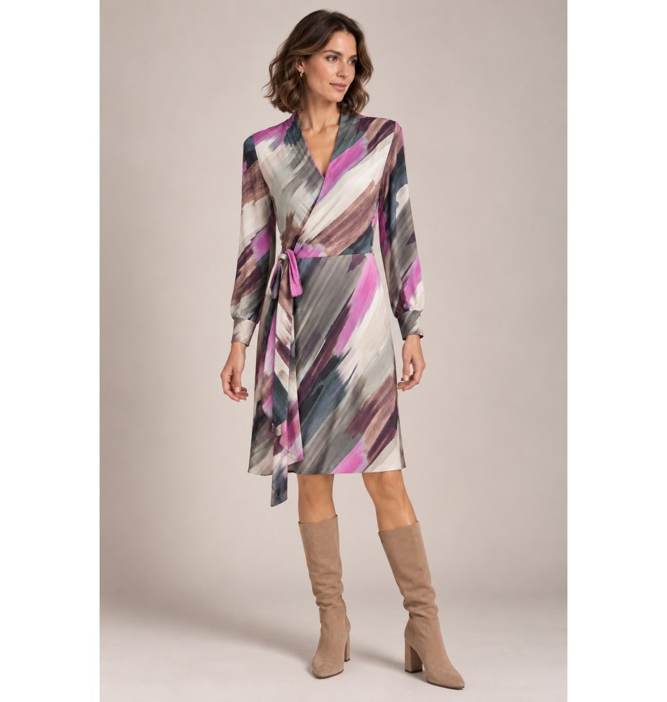 Vestido a la rodilla con escote y falda cruzados